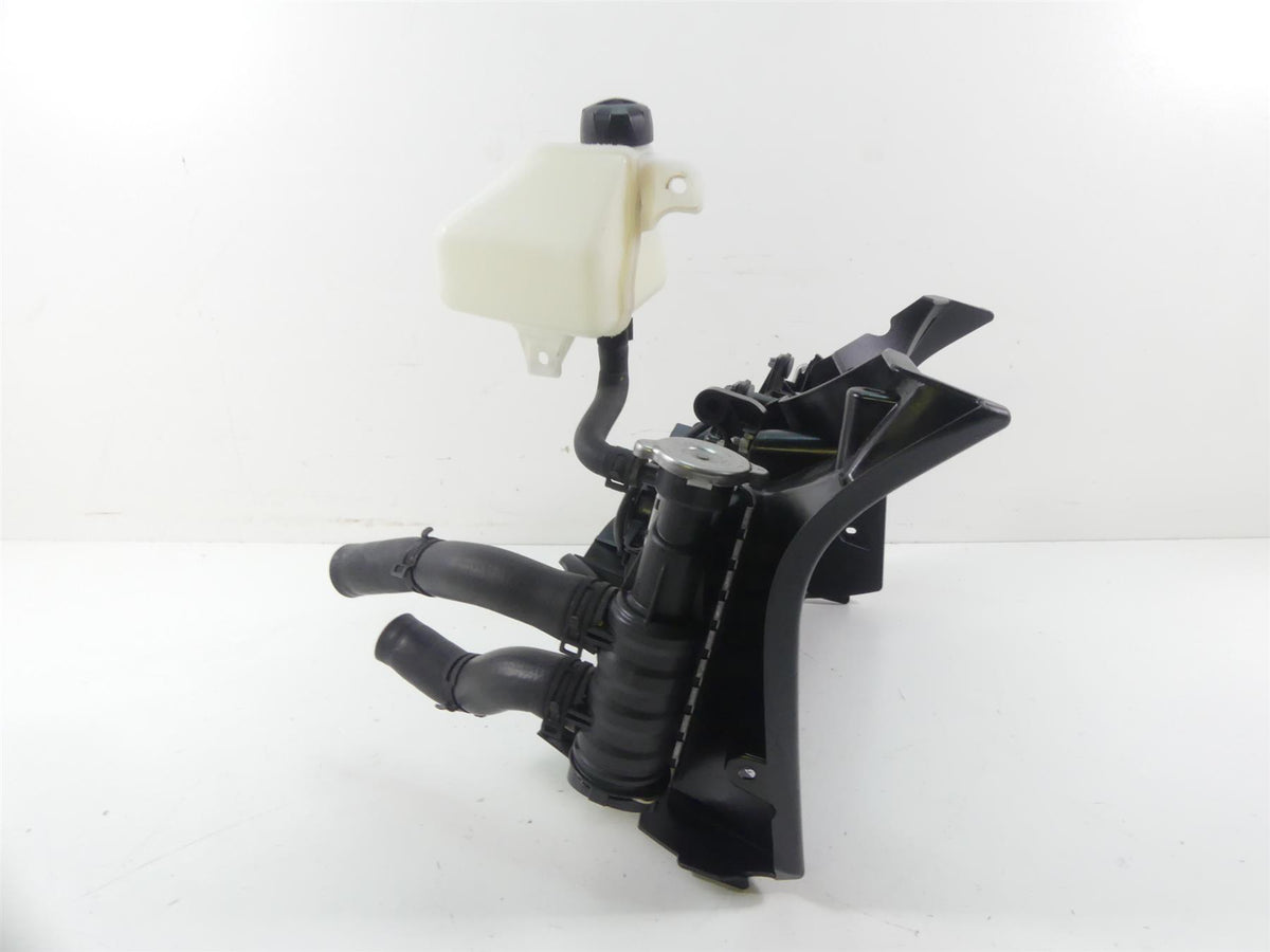 2017 BMW F800GS K72 Radiator Fan Reservoir Hoses Set 17118530393 {{ shop.shopifyCountryName }} - Mototech271