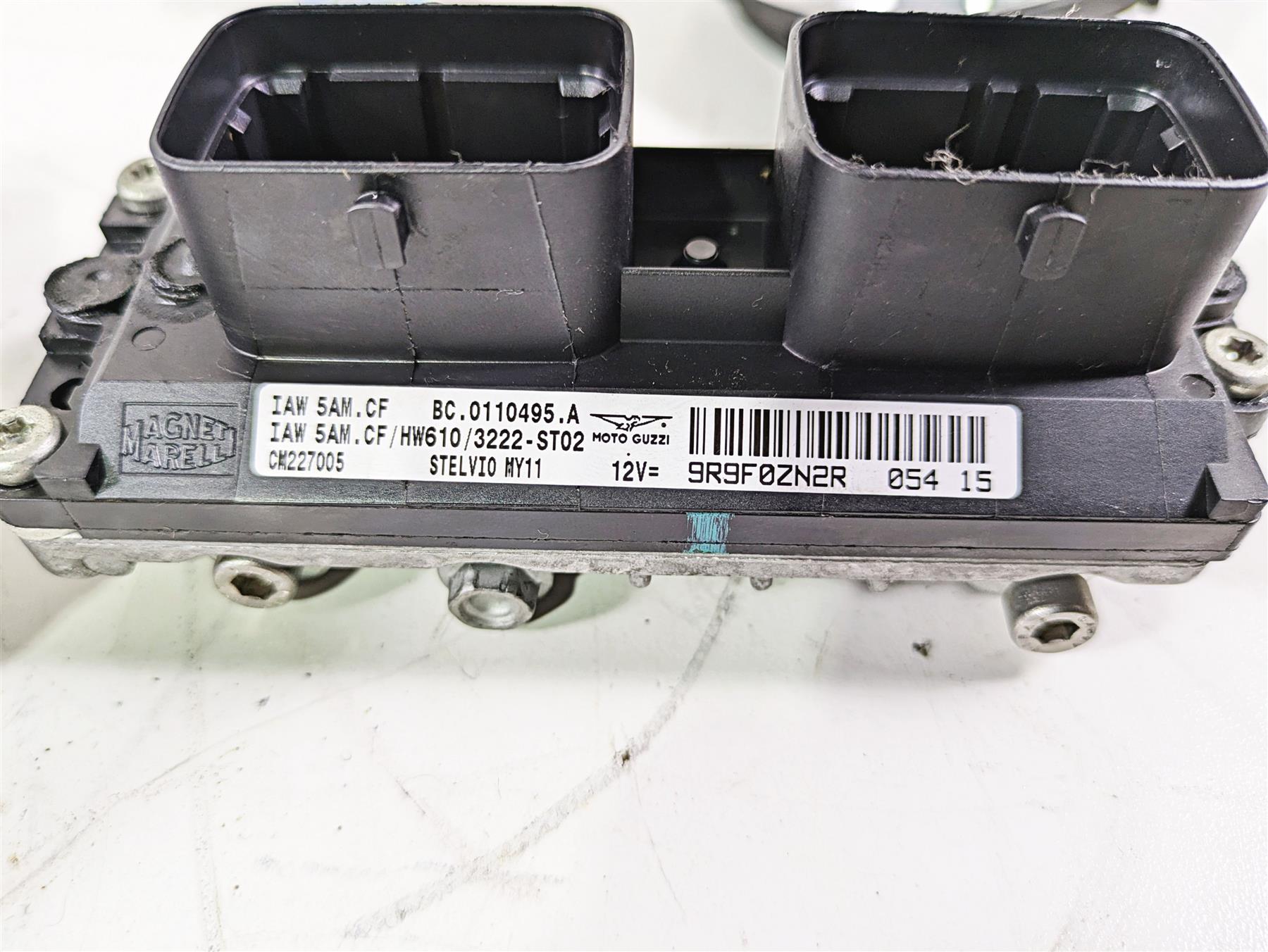 2016 Moto Guzzi Stelvio 1200 8V NTX Speedo Ignition Switch Key Lock 36k 897645 {{ shop.shopifyCountryName }} - Mototech271