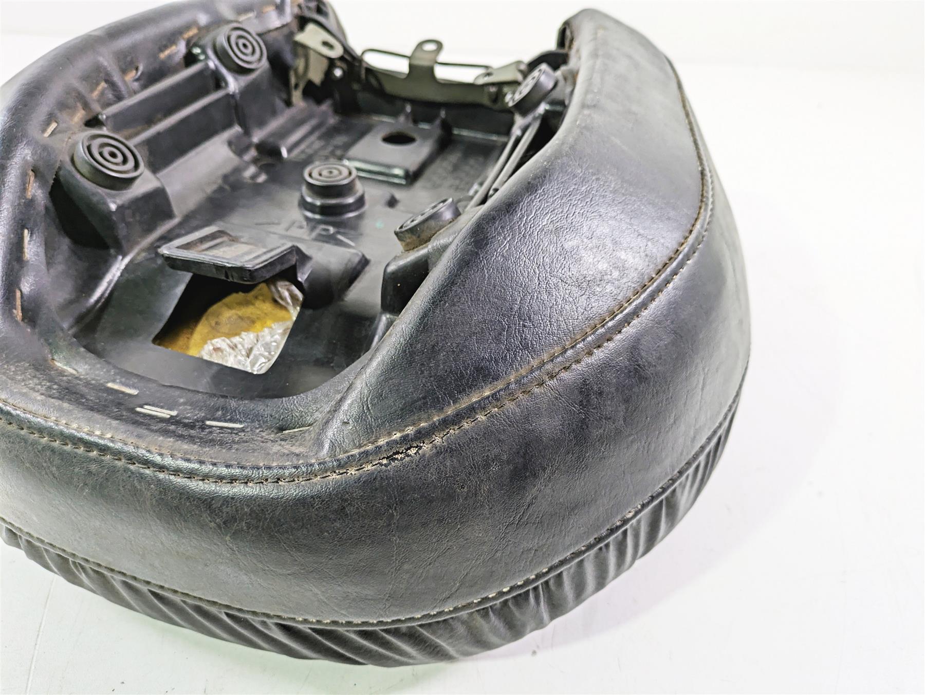 2008 Yamaha XVZ1300 Royal Star Rear Passenger Seat Saddle 4XY-24750-10-00 {{ shop.shopifyCountryName }} - Mototech271