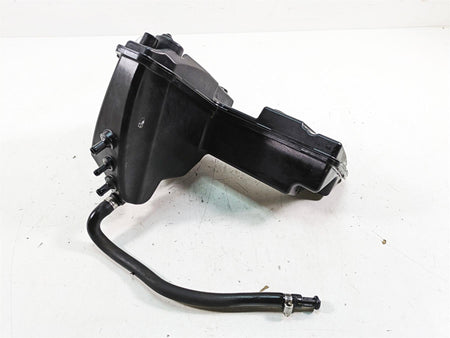 2017 Harley XL883 N Sportster Iron Oil Tank Reservoir & Dip Stick 62500017 {{ shop.shopifyCountryName }} - Mototech271