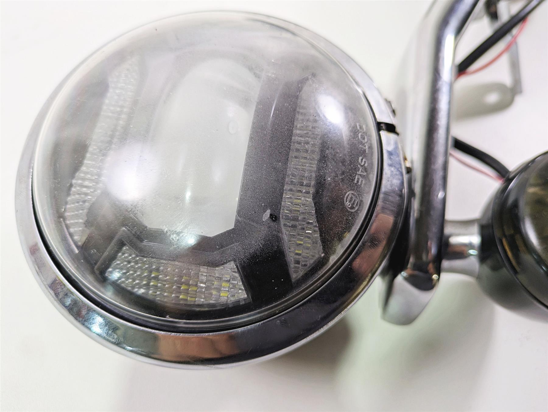 2018 Harley FLHCS Softail Heritage 115th Front Blinker Spot Light -Read 67800823 {{ shop.shopifyCountryName }} - Mototech271