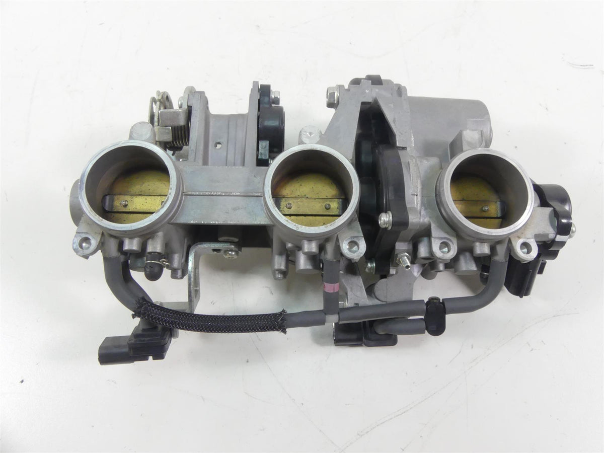 2015 Yamaha MT09 FZ09 Mikuni Throttle Body Bodies Fuel Injection 1RC-13750-00-00 {{ shop.shopifyCountryName }} - Mototech271