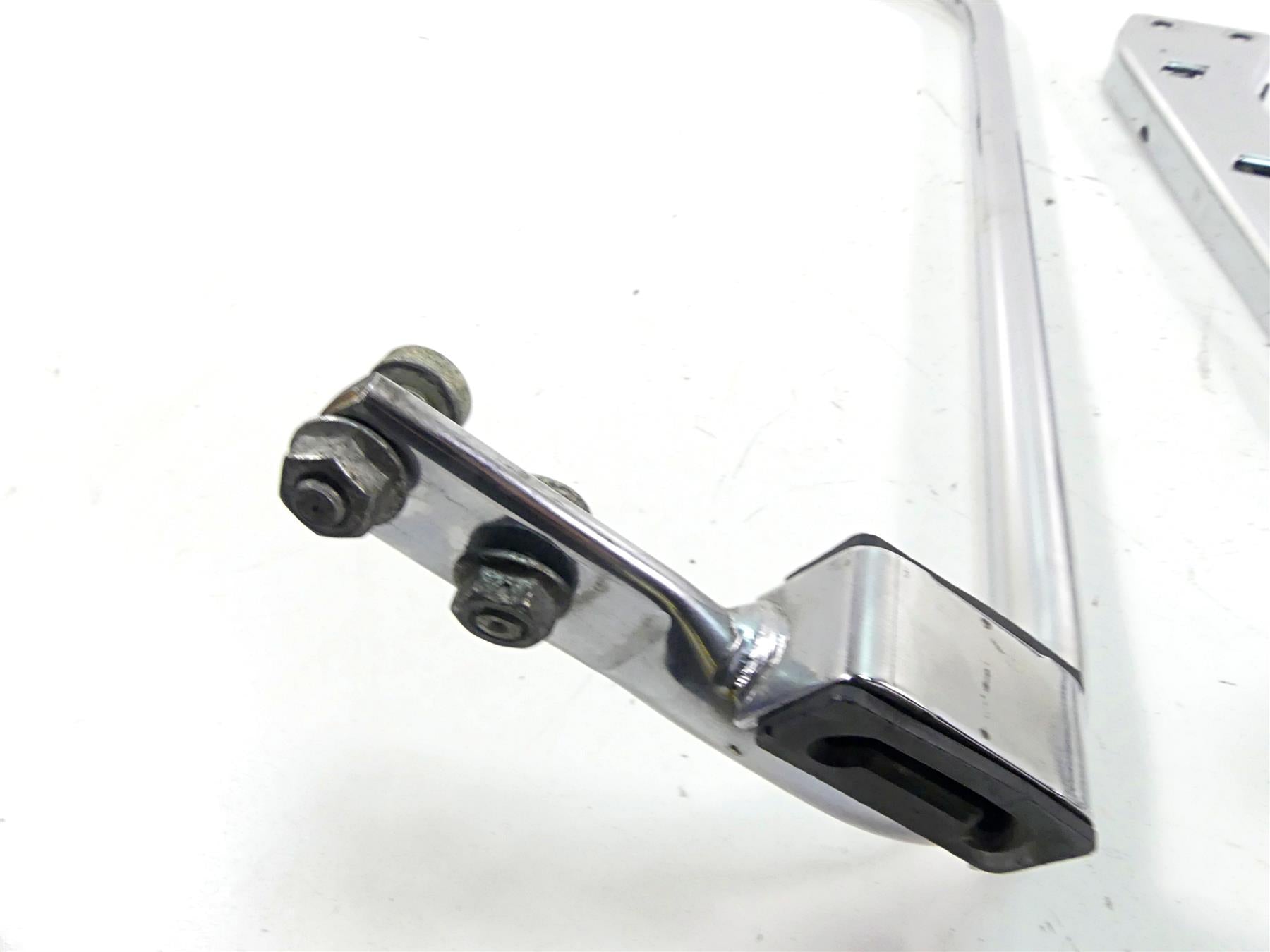 2008 Harley Touring FLHX Street Glide Saddlebag Mounts Rails Set 49207-04 {{ shop.shopifyCountryName }} - Mototech271