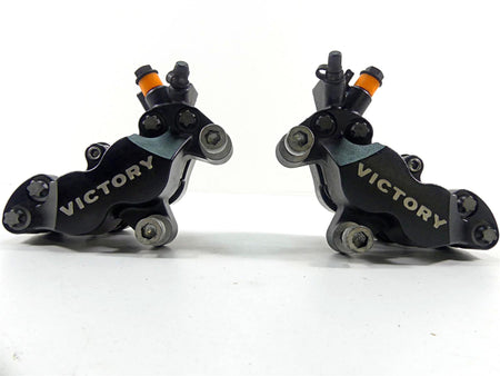 2011 Victory Cross Country Front Brake Caliper Set 1911513 1911512 {{ shop.shopifyCountryName }} - Mototech271