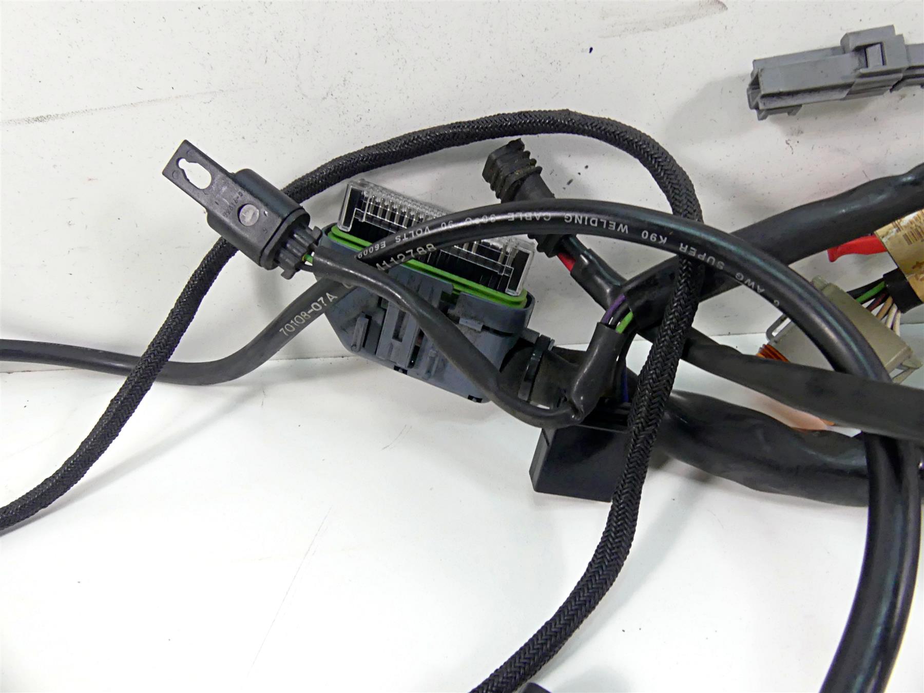 2013 Harley VRSCF Muscle Vrod Main Wiring Harness Loom - Non Abs 69200094 {{ shop.shopifyCountryName }} - Mototech271