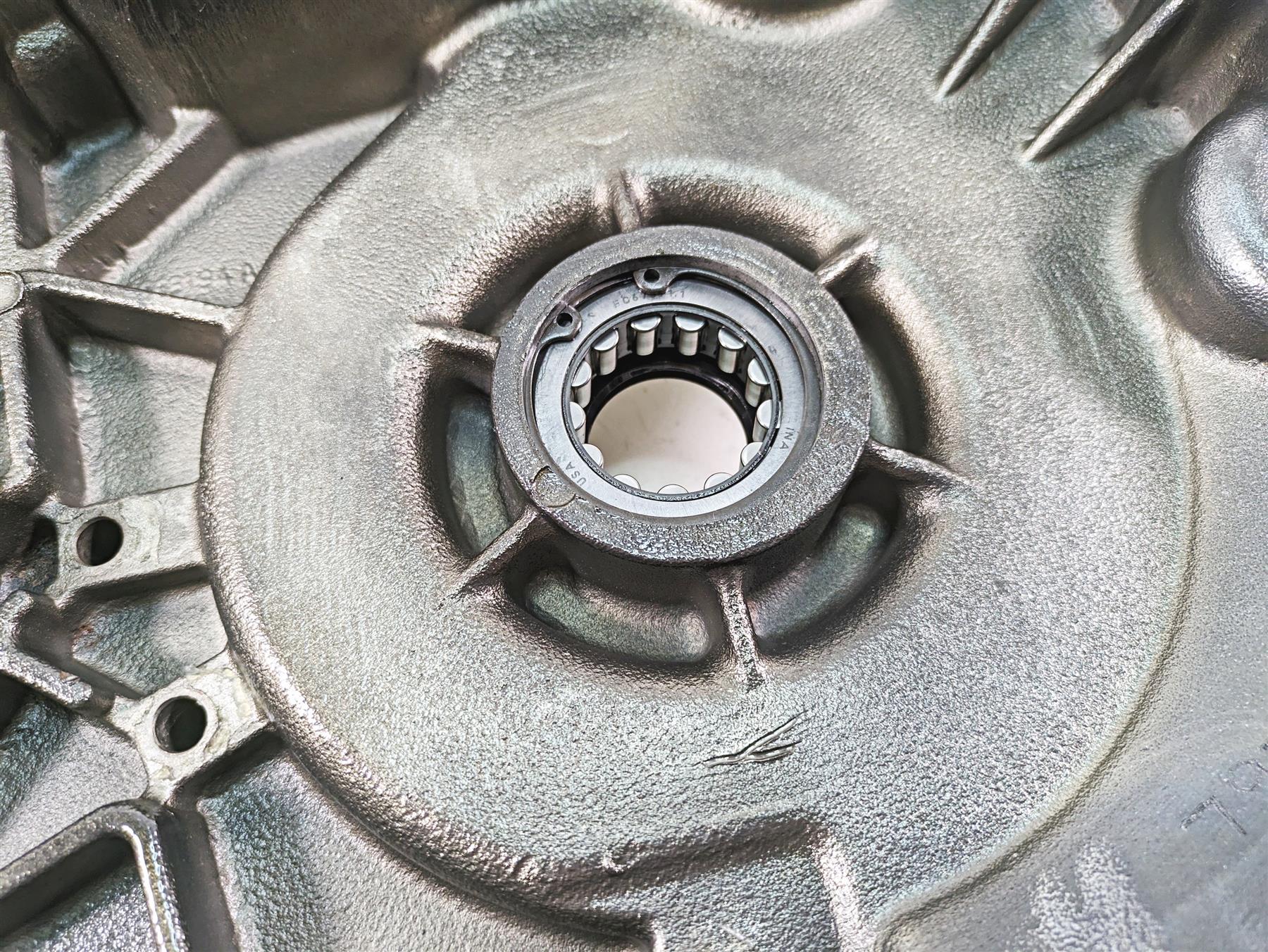 1999 Harley Dyna FXDL Low Rider Inner Primary Drive Chrome Clutch Cover 60681-94 {{ shop.shopifyCountryName }} - Mototech271