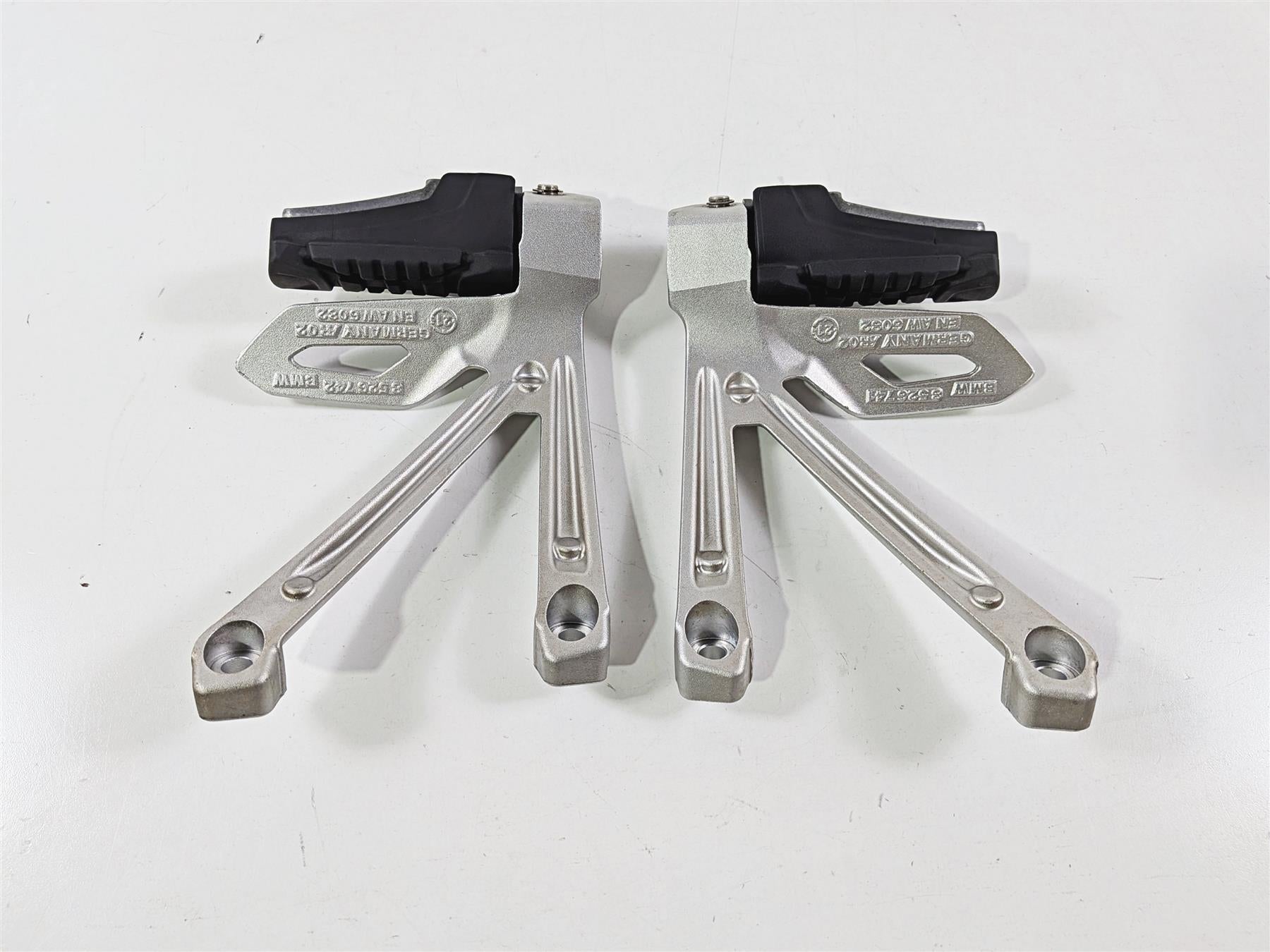 2021 BMW R1250GS K51 Adventure Rear Passenger Foot Peg Rest Set 46718526741-Mototech271