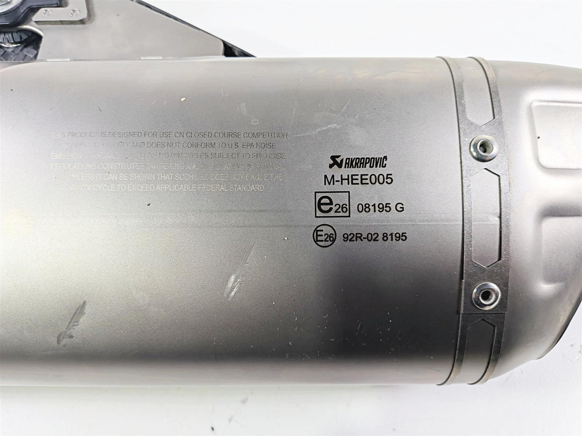 2023 Yamaha MT10 MTN1000 Akrapovic Slip On Exhaust Pipe Muffler S-Y10SO20-HAPLT {{ shop.shopifyCountryName }} - Mototech271