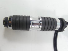 Load image into Gallery viewer, 2009 Harley FLHTCU SE4 CVO E-Glide Kahuna Heated Hand Grip Set - Read 56100318

