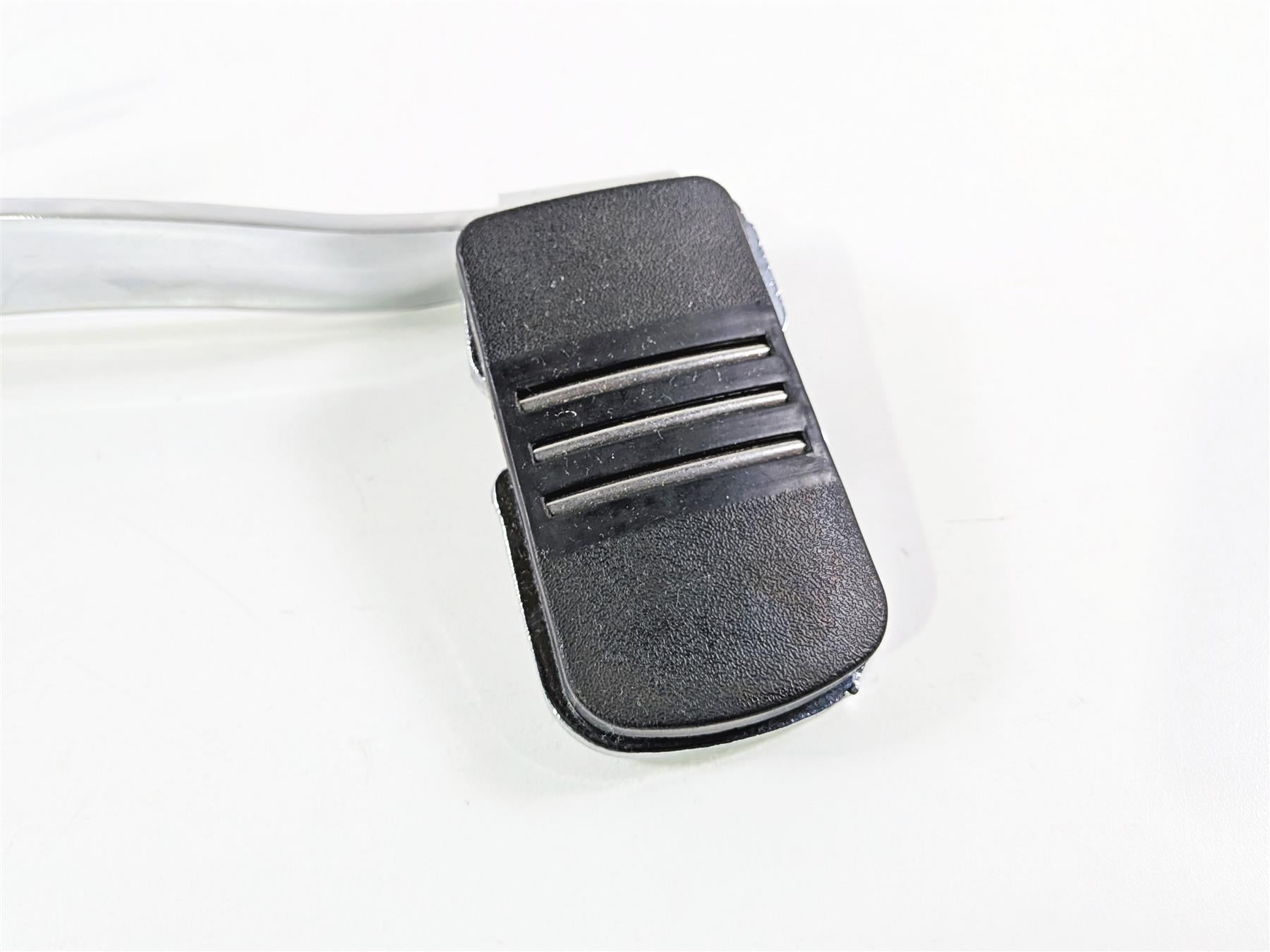 2017 Harley Touring FLHXS Street Glide Rear Brake Pedal Chrome 42407-08 {{ shop.shopifyCountryName }} - Mototech271