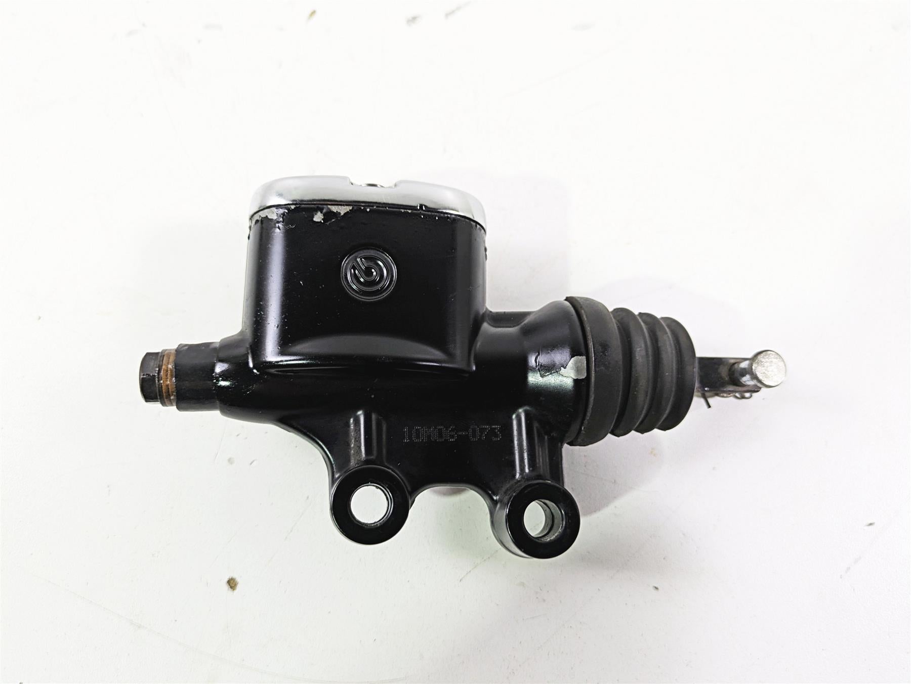 2011 Harley Touring FLHTCUSE CVO E-Glide Rear Brake Master Cylinder 46459-08B {{ shop.shopifyCountryName }} - Mototech271