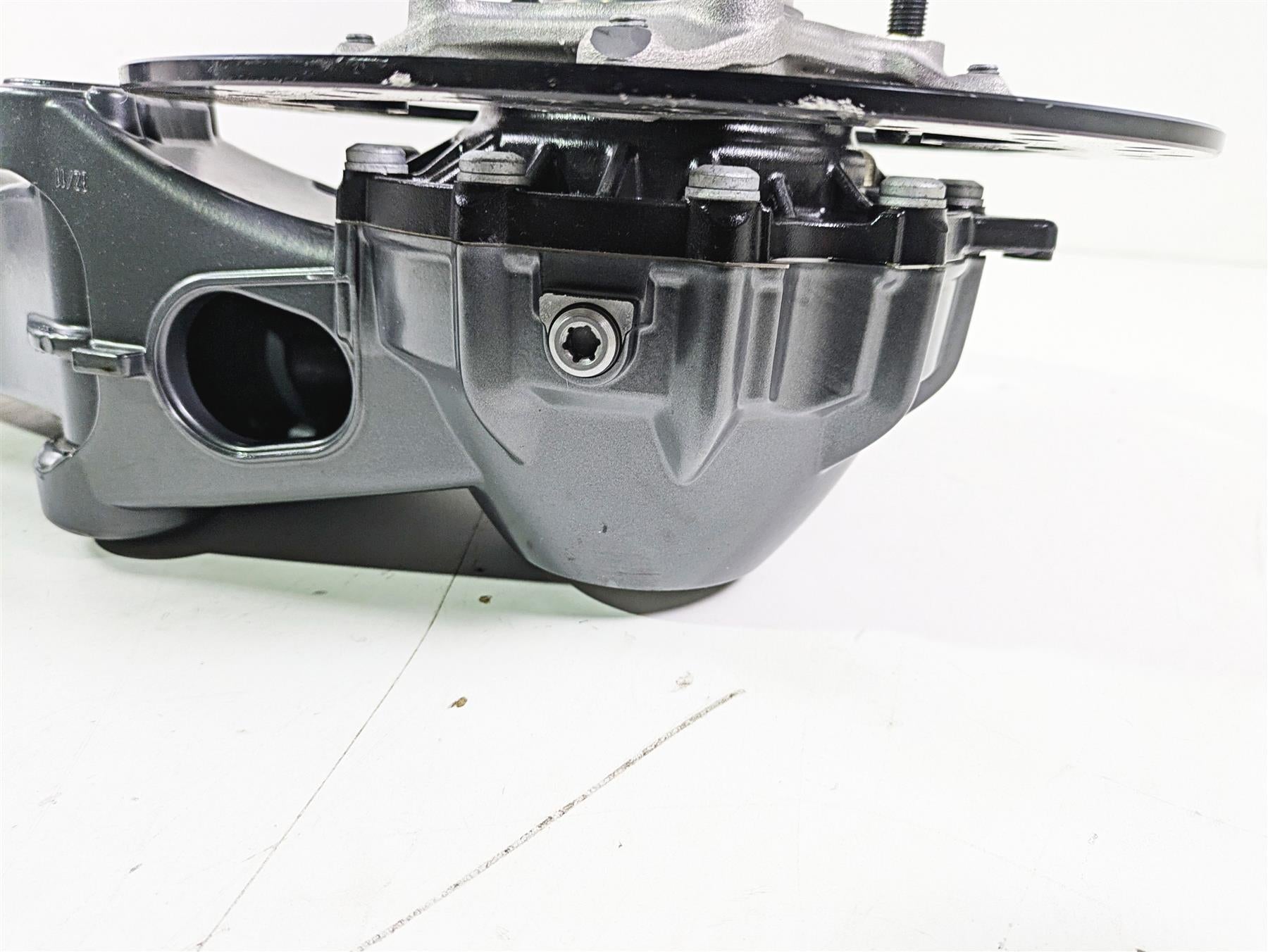 2015 BMW R nineT K21 Differential Swingarm Drive Shaft 32/11 -591 Mi 33118526831 {{ shop.shopifyCountryName }} - Mototech271