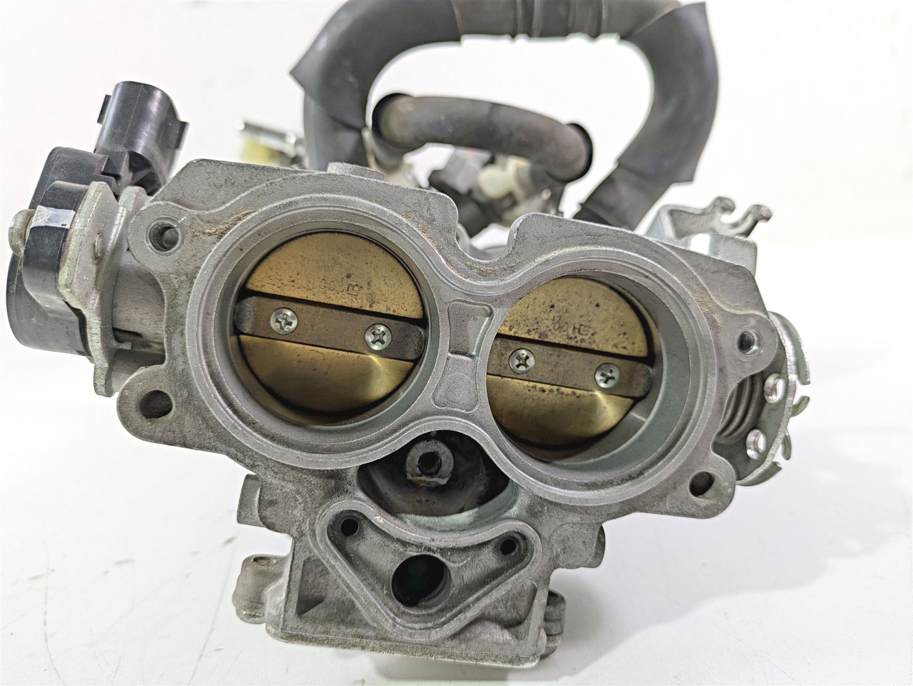 2008 Yamaha XVS1300 V-Star Tourer Mikuni Throttle Body Set 3D8-13590-30-00 {{ shop.shopifyCountryName }} - Mototech271