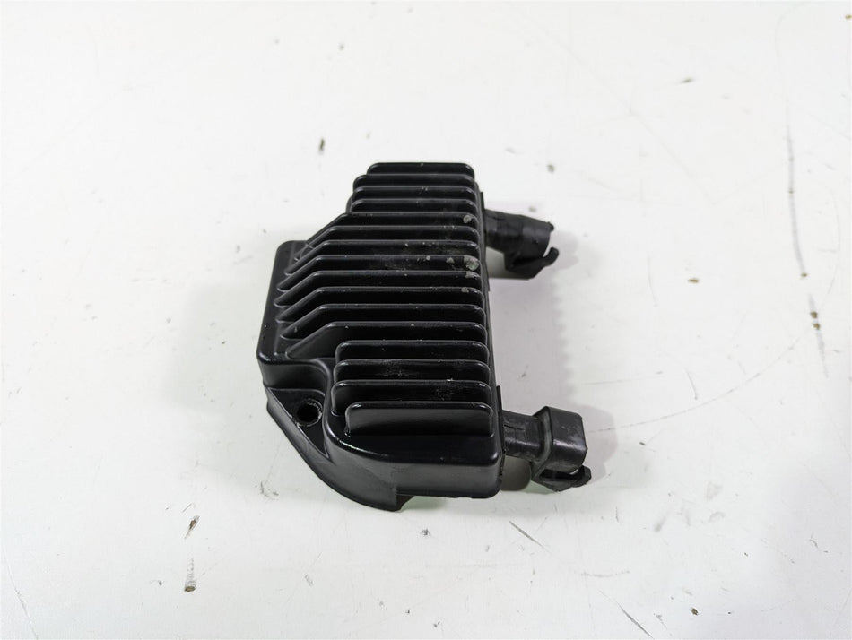 2015 Harley FXDL Dyna Low Rider Rectifier Voltage Regulator 74631-08A {{ shop.shopifyCountryName }} - Mototech271