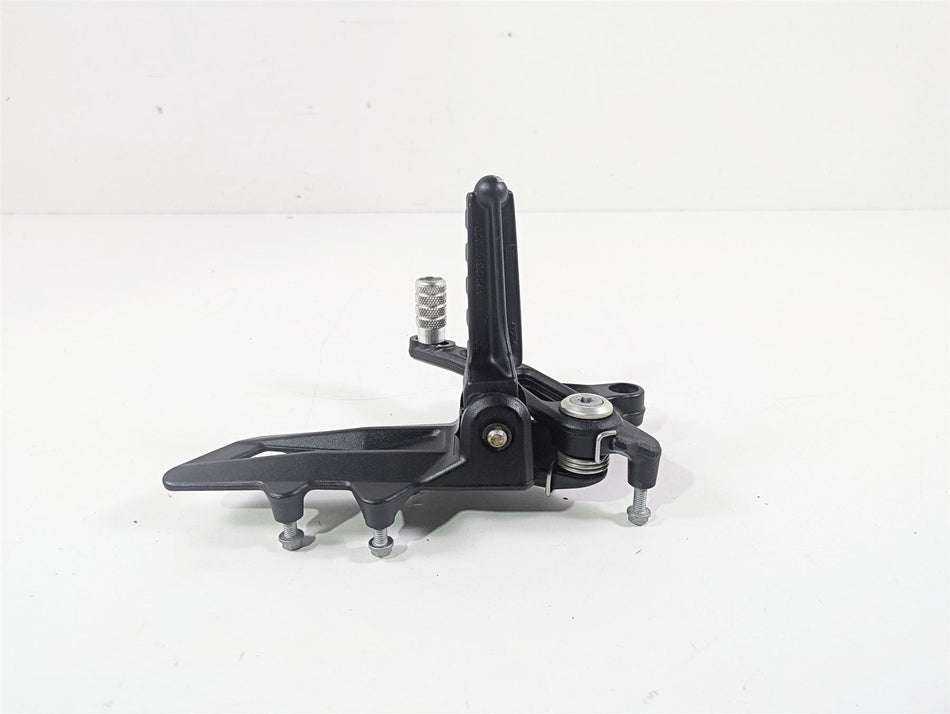 2017 KTM 1290 Super Duke GT Front Right Footpeg & Brake Pedal 6130303910033S {{ shop.shopifyCountryName }} - Mototech271