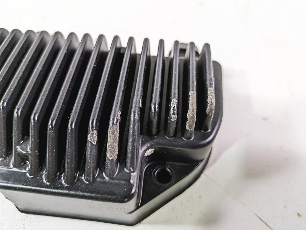 2012 Harley FLD Dyna Switchback Rectifier Voltage Regulator 74631-08A {{ shop.shopifyCountryName }} - Mototech271
