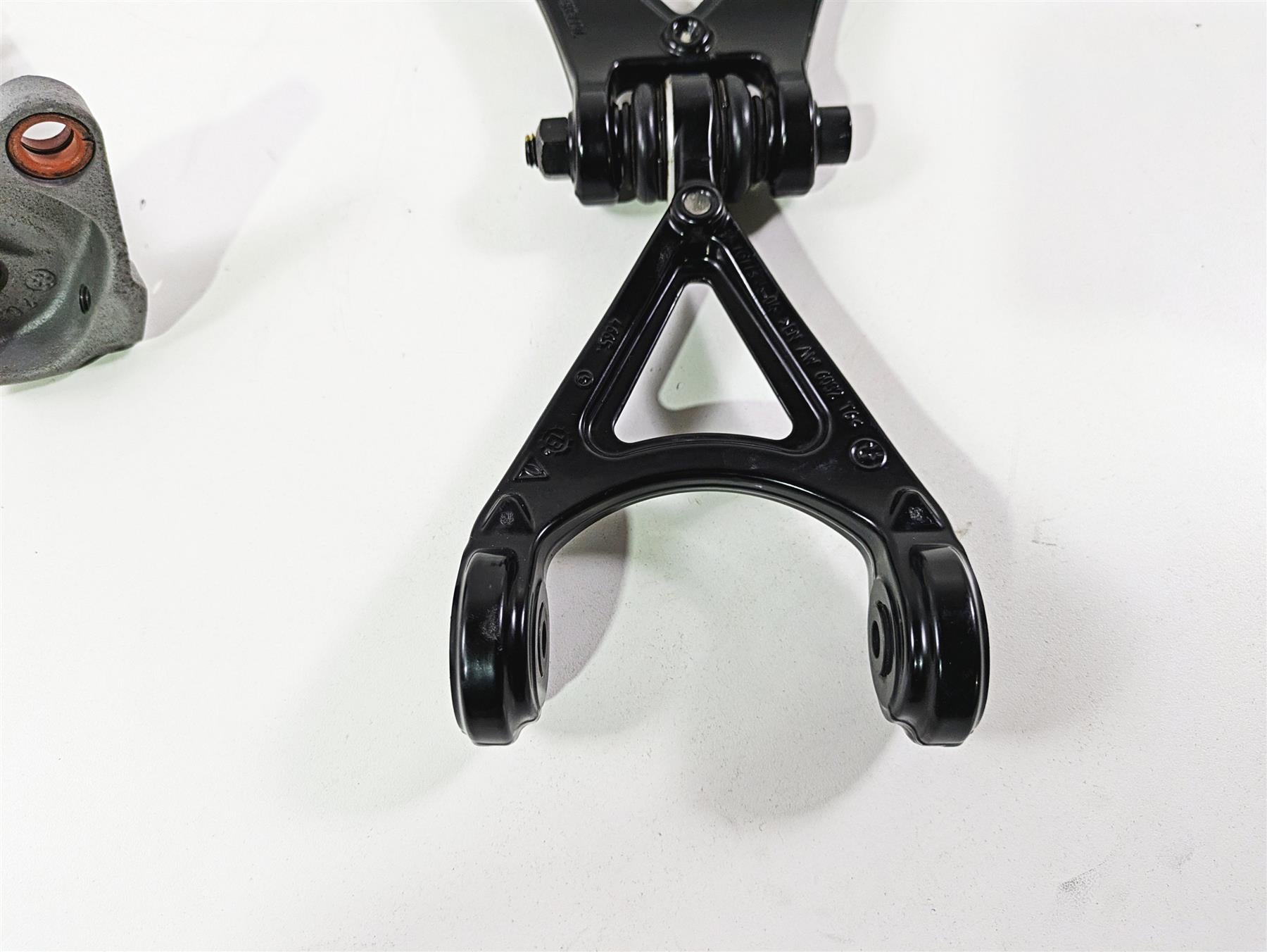 2014 BMW K1300S K40 Front Fork Shear Joint Link Set 31447676056 {{ shop.shopifyCountryName }} - Mototech271