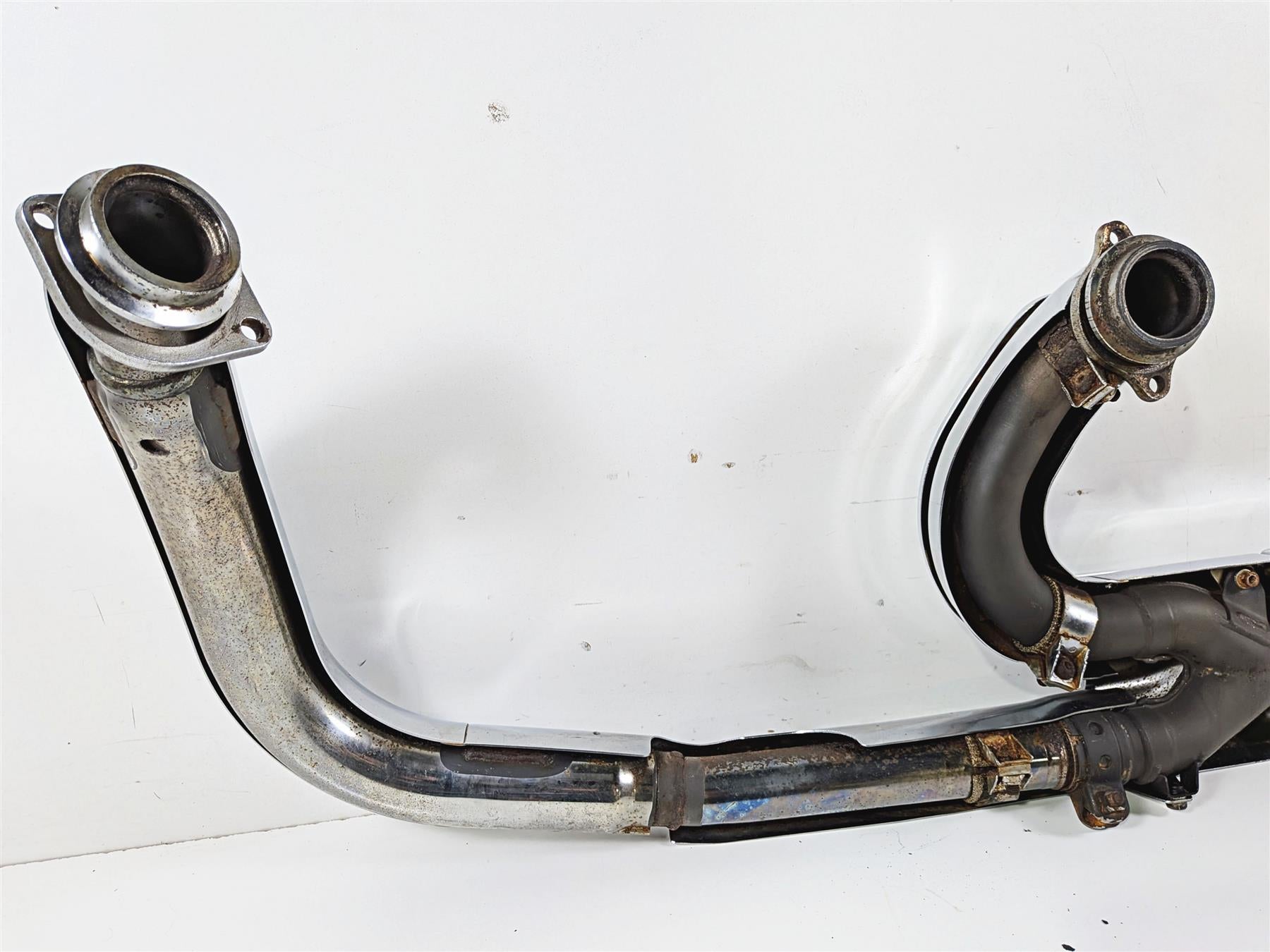 2008 Yamaha XV1900 Roadliner S Exhaust Header Manifold & Servo 1D7-14602-00-00 {{ shop.shopifyCountryName }} - Mototech271