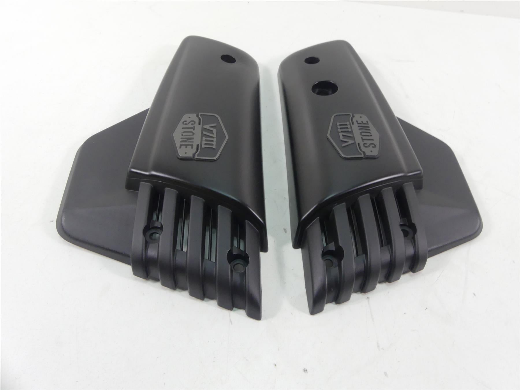2019 Moto Guzzi V7 III Stone 750 Left Right Side Cover Fairing 2B003499 2B003498 {{ shop.shopifyCountryName }} - Mototech271
