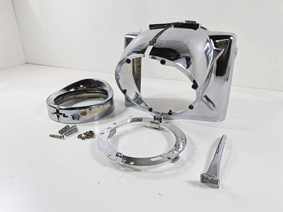 Harley Touring Aftermarket Chrome Road King Headlight Cover Nacelle Set {{ shop.shopifyCountryName }} - Mototech271
