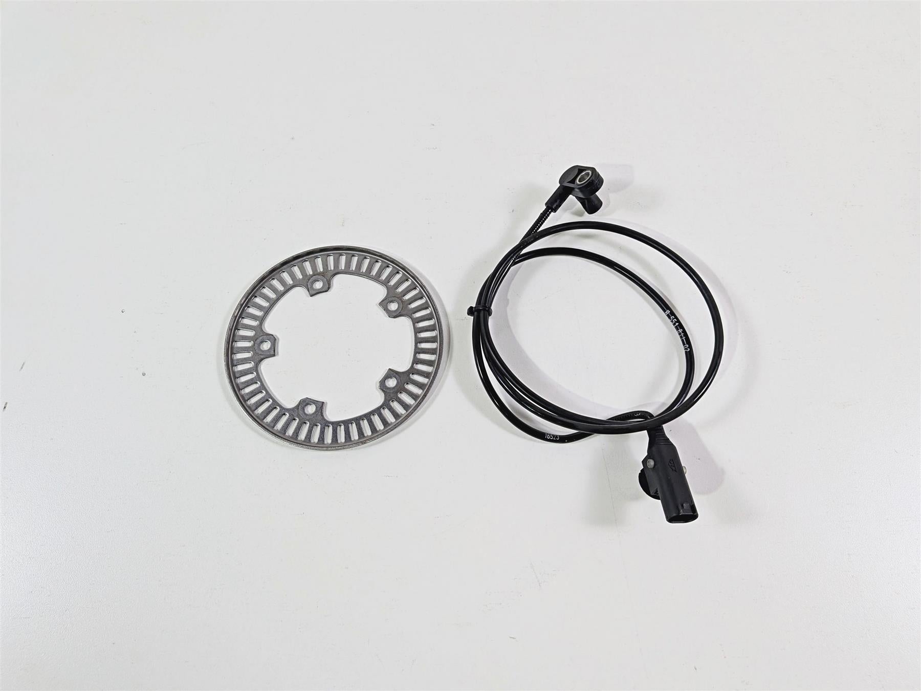2023 BMW R nineT Scrambler K23 Front Abs Brake Wheel Speed Sensor 34529443105 {{ shop.shopifyCountryName }} - Mototech271