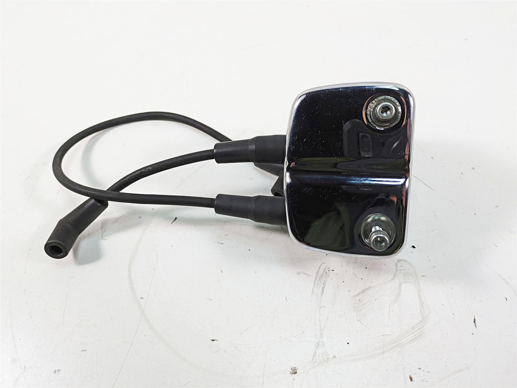 2005 Harley Dyna FXDL Low Rider Ignition Coil Wire Plug + Cover Set 31655-99 {{ shop.shopifyCountryName }} - Mototech271