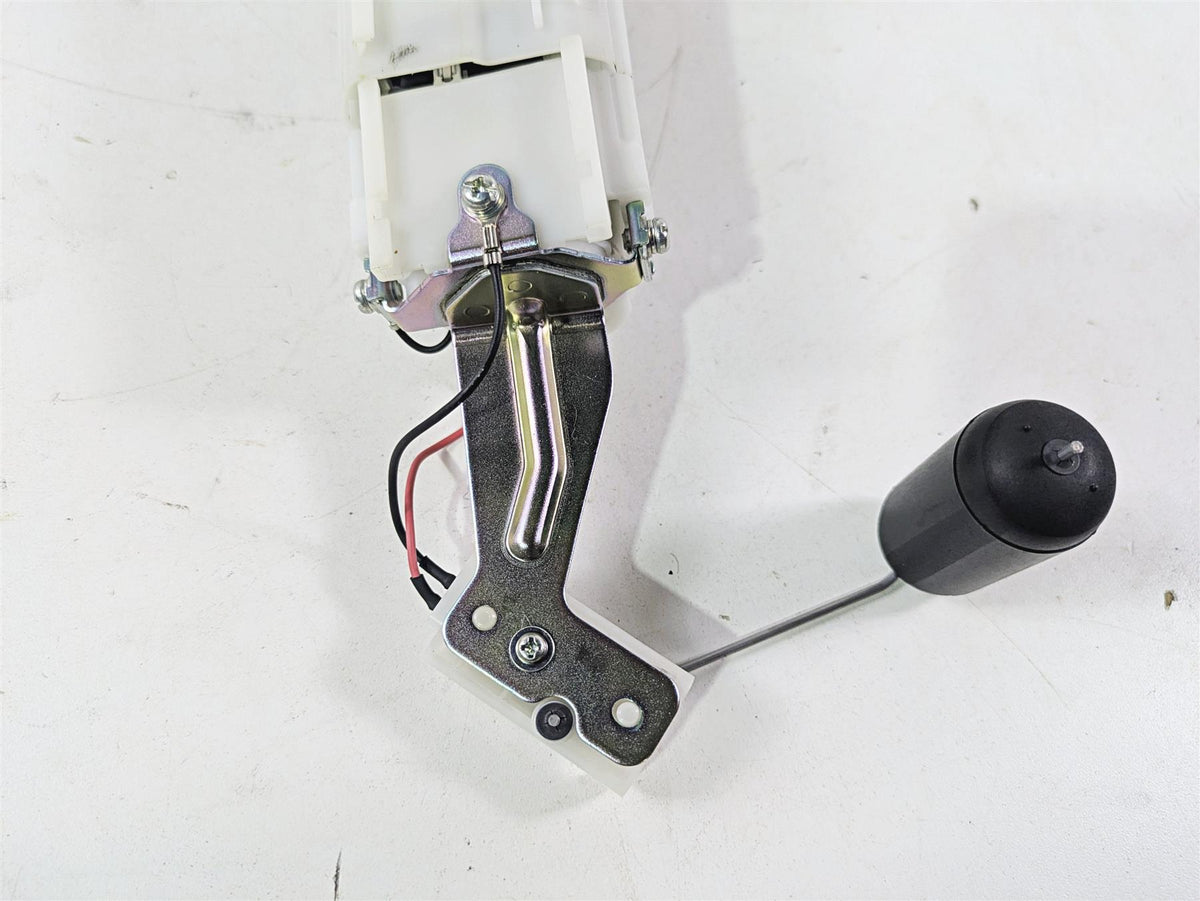 2024 Kawasaki ZX6R ZX636 Ninja Fuel Gas Petrol Pump - Tested 49040-0779 {{ shop.shopifyCountryName }} - Mototech271