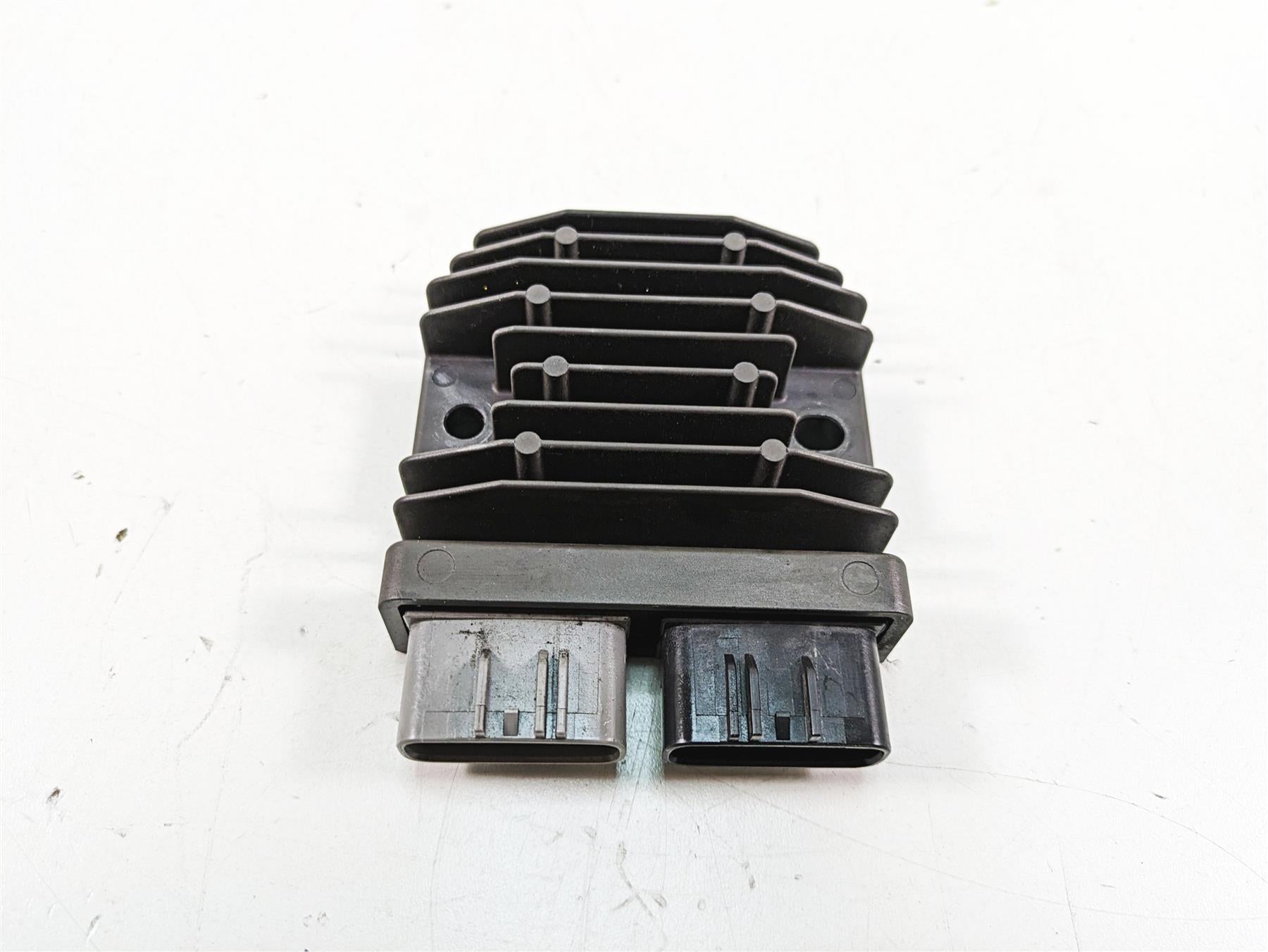 2015 BMW S1000RR K46 Rectifier Voltage Regulator FH020CA 12317718422 {{ shop.shopifyCountryName }} - Mototech271