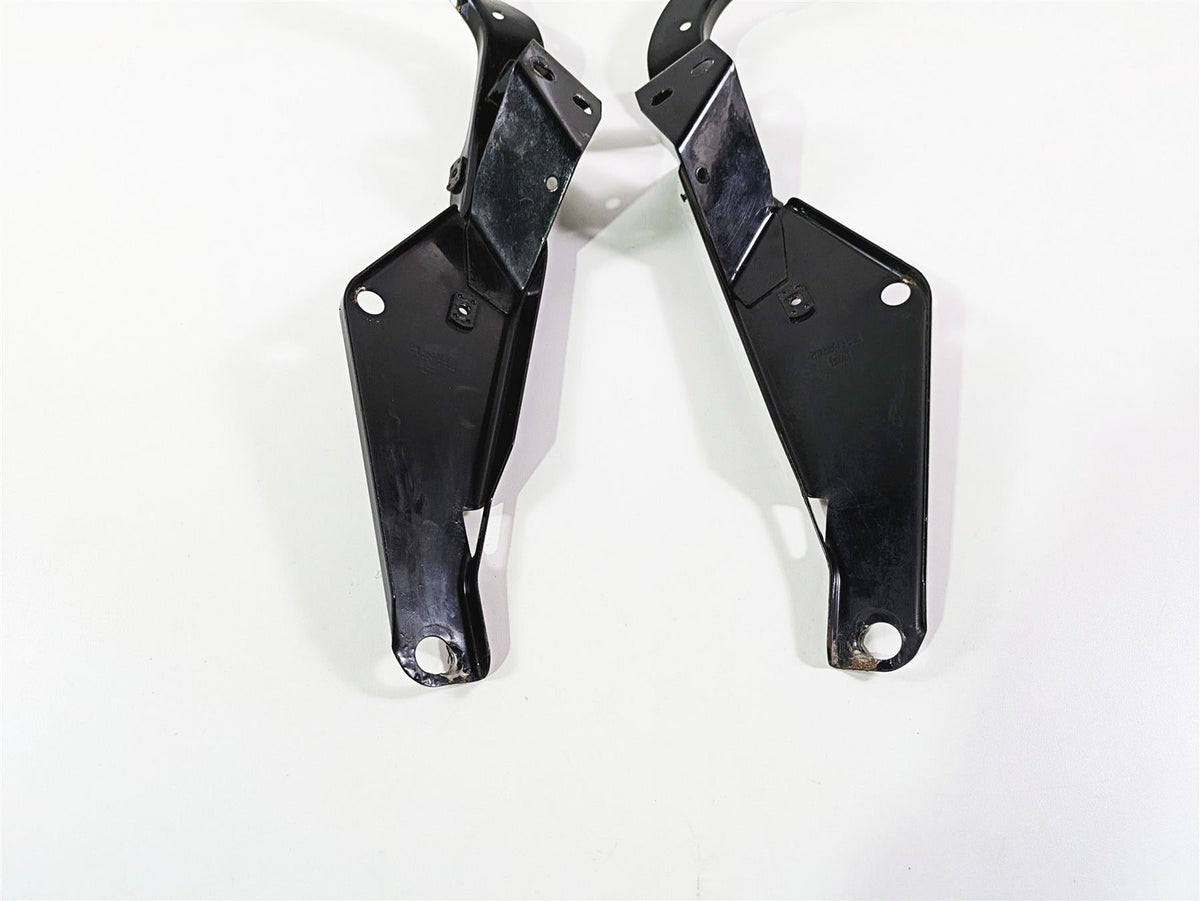 2010 Harley Touring FLHTK Electra Glide Front Fairing Bracket Set Read 58479-96B {{ shop.shopifyCountryName }} - Mototech271