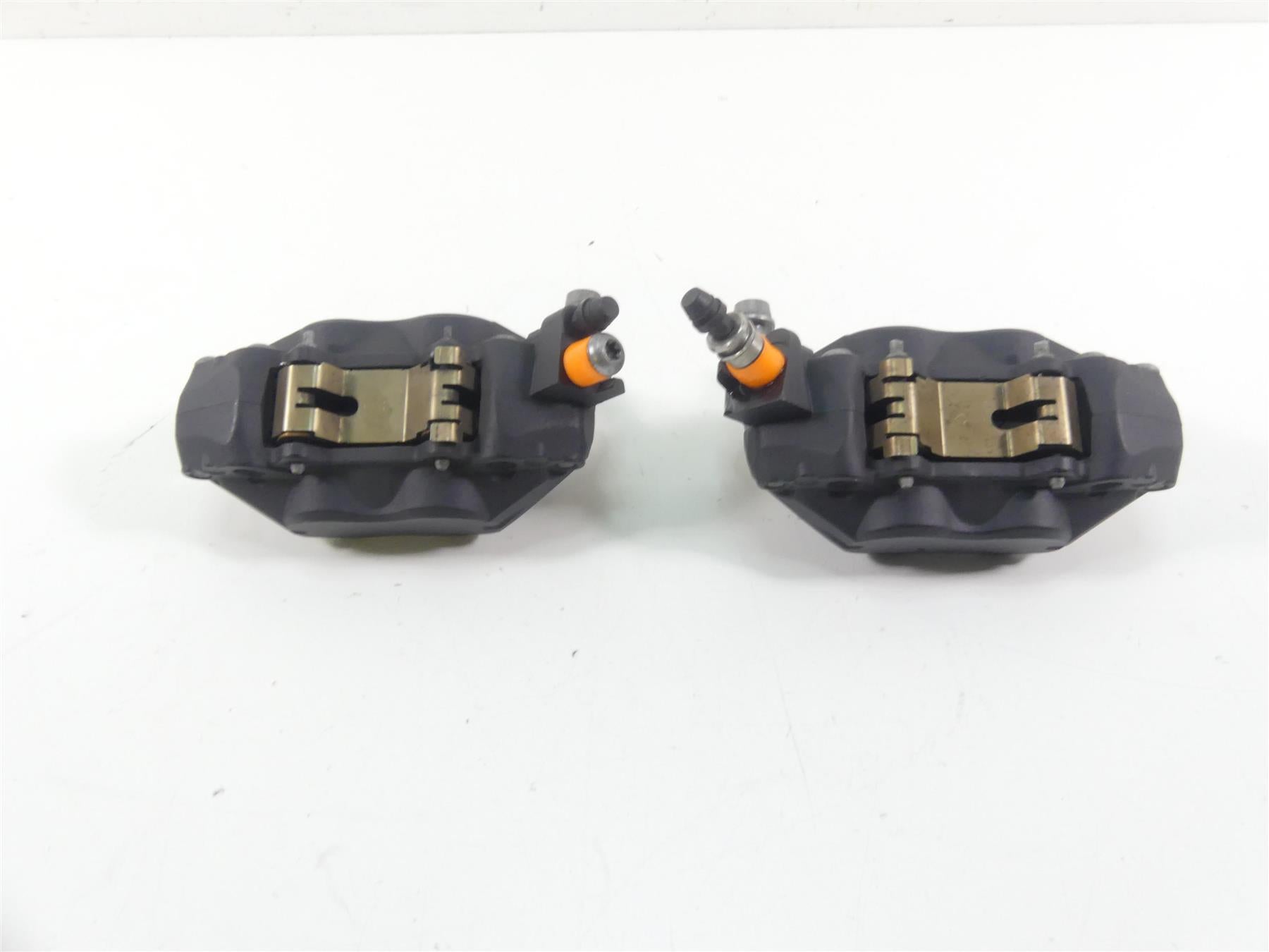 2017 BMW RnineT Racer K32 Front Brembo Brake Caliper Set 34117716717 34117716718 {{ shop.shopifyCountryName }} - Mototech271