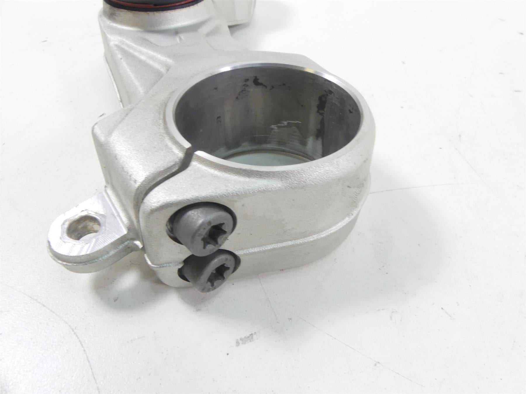 2015 BMW R1200RT K52 Lower Triple Tree Steering Yoke Ball Joint 31428549492 {{ shop.shopifyCountryName }} - Mototech271