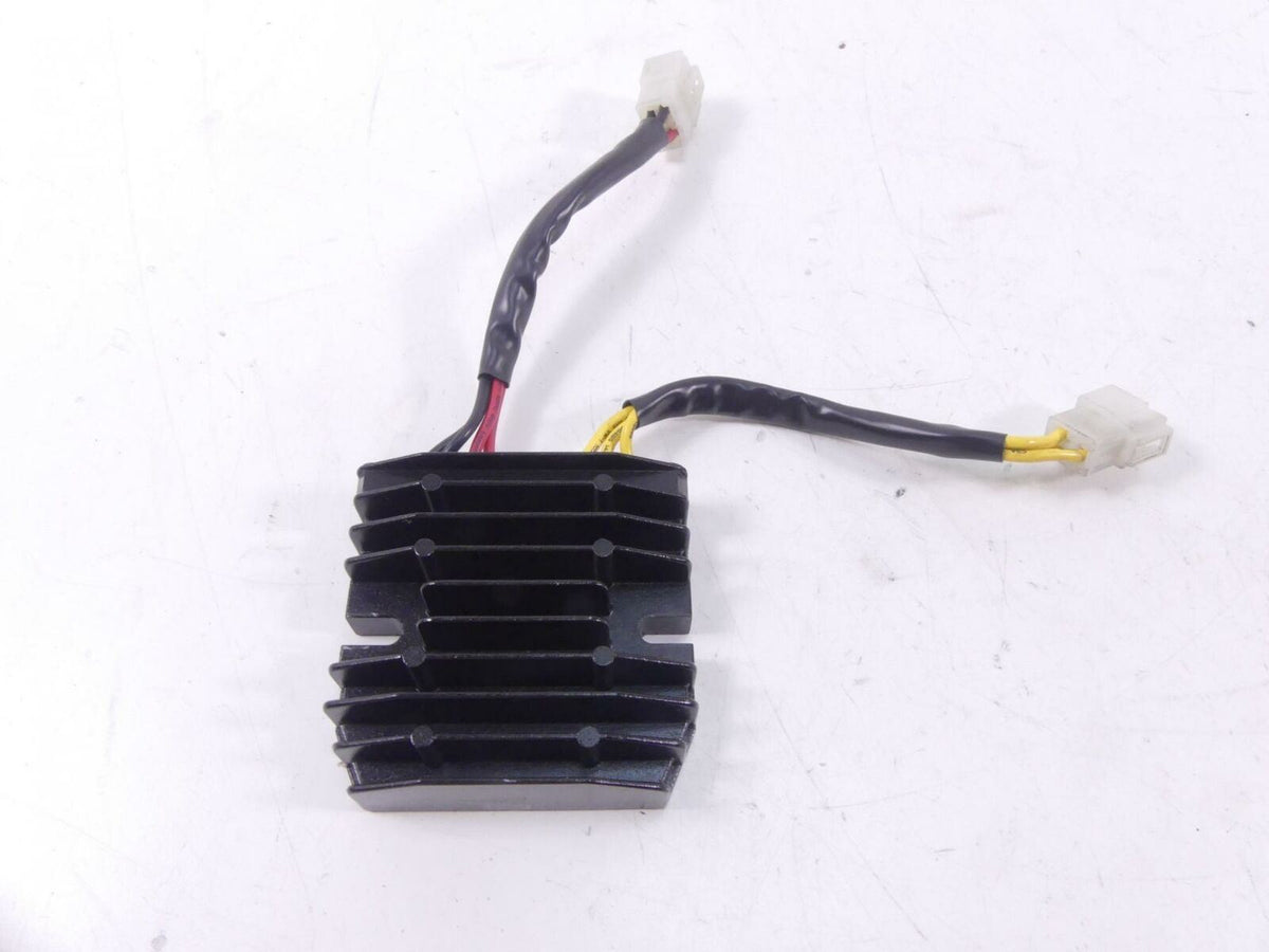 2009 Triumph Street Triple 675R Rectifier Voltage Regulator T1300675 {{ shop.shopifyCountryName }} - Mototech271