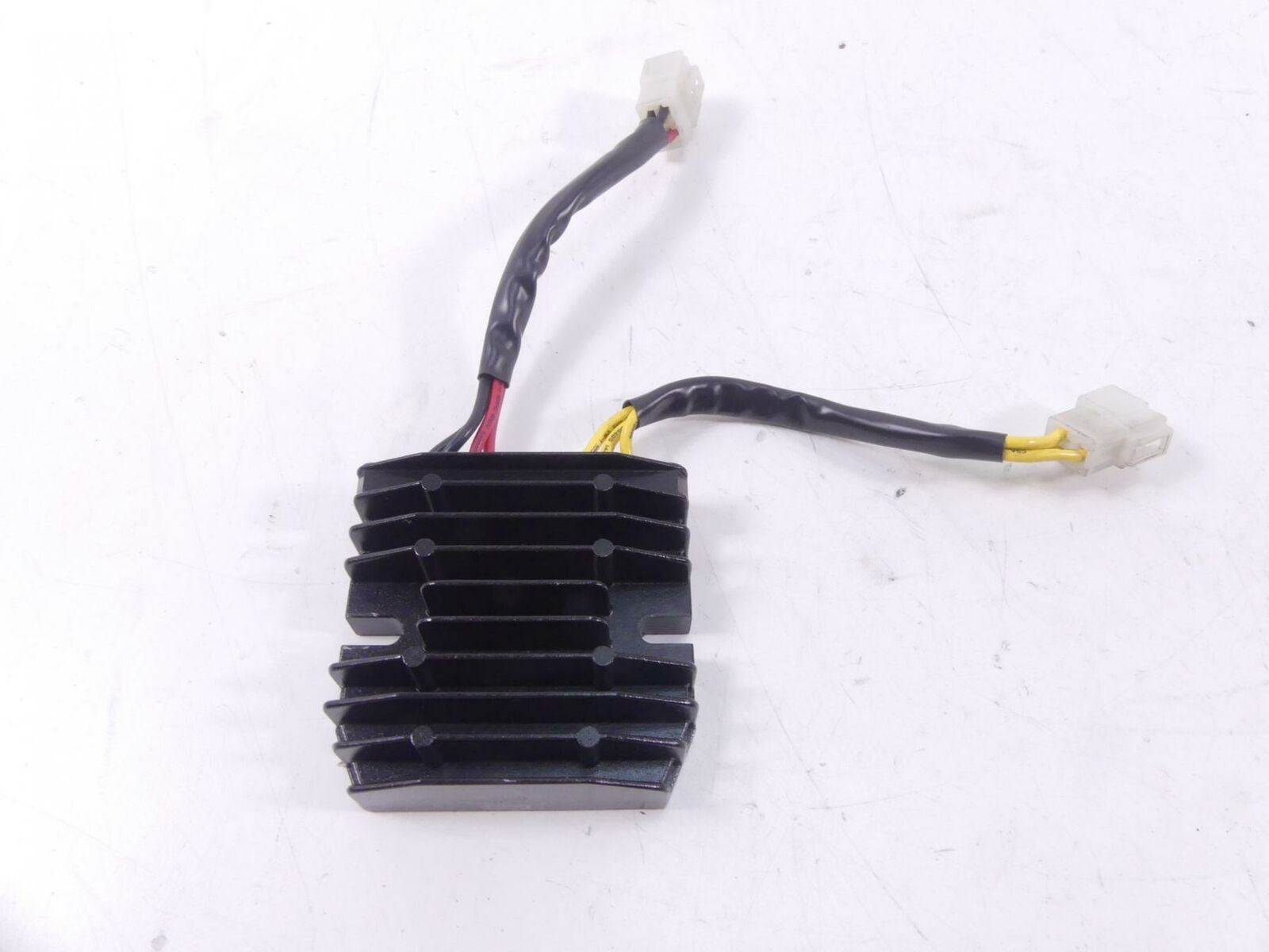 2009 Triumph Street Triple 675R Rectifier Voltage Regulator T1300675 {{ shop.shopifyCountryName }} - Mototech271