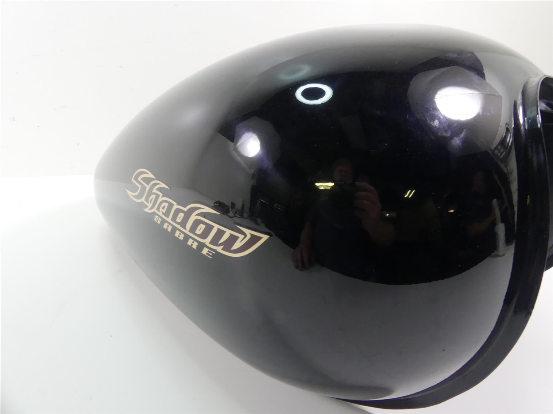 2003 Honda VT1100 C2 Shadow Sabre Fuel Gas Petrol Tank - Read 17520-MCK-A40 {{ shop.shopifyCountryName }} - Mototech271