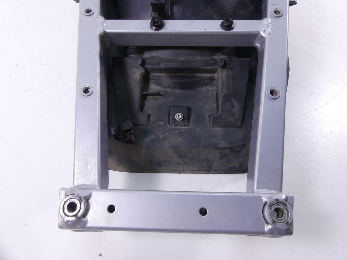 2016 BMW R1200 RT RTW K52 Subframe Sub Frame & Inner Fender 46518528588 {{ shop.shopifyCountryName }} - Mototech271