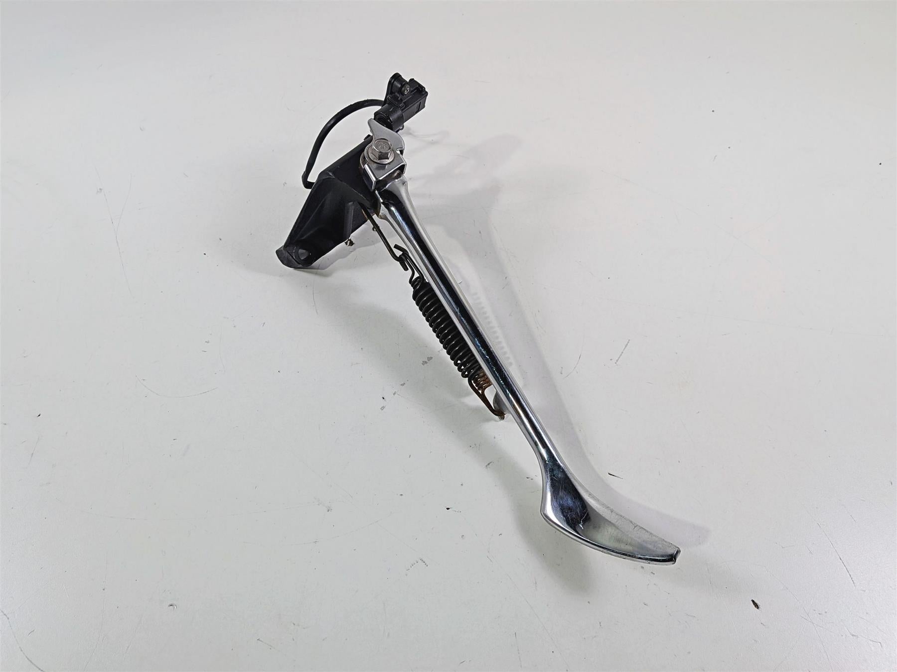 2007 Yamaha XVS1100 V-Star Custom Side Stand Kickstand & Switch 4KU-27311-13 {{ shop.shopifyCountryName }} - Mototech271