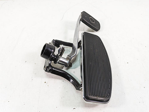 2010 Harley Touring FLHTCU Electra Glide Right Floorboard + Brake Pedal 50621-06 | Mototech271
