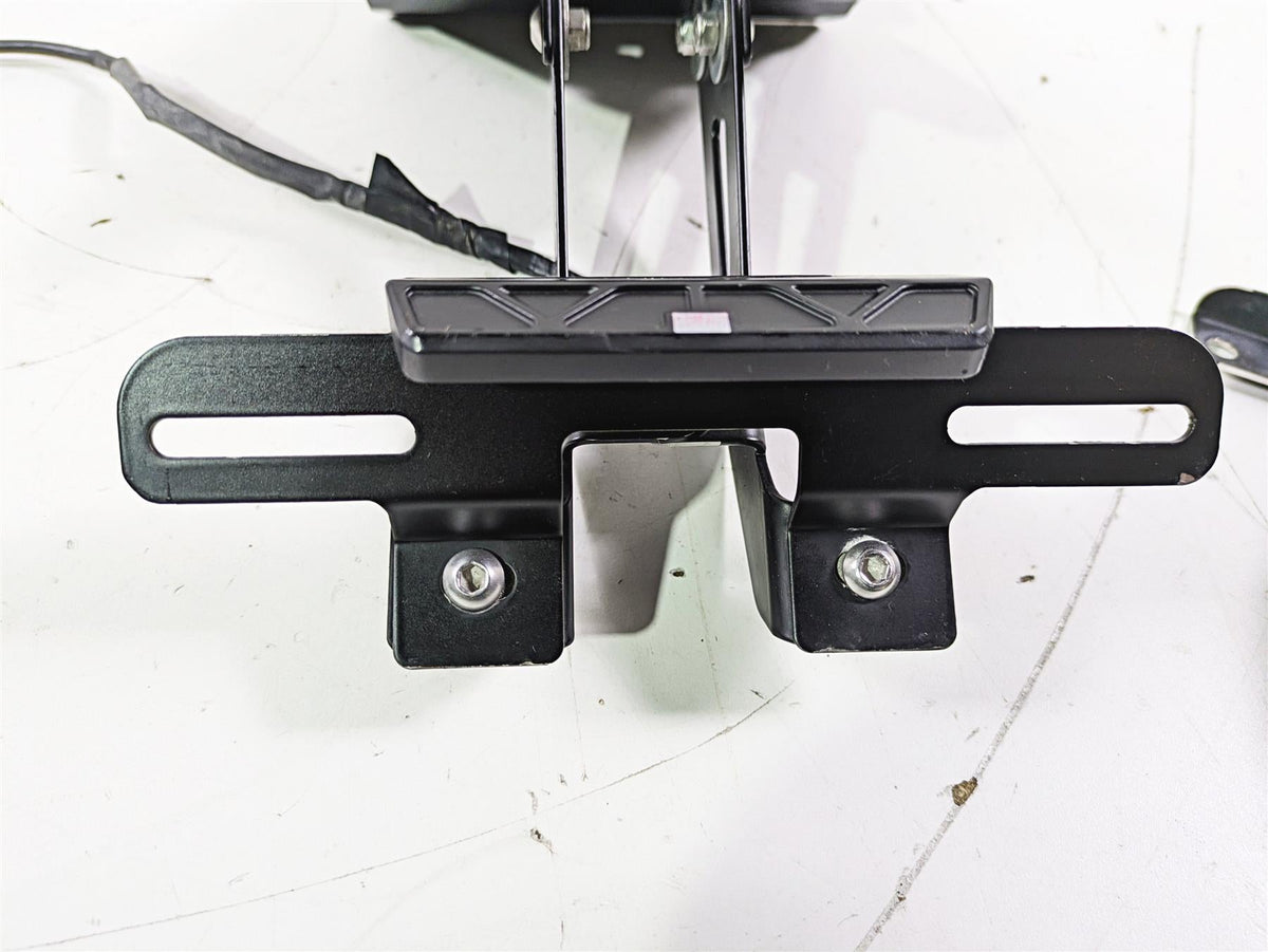 2019 Triumph Speed Triple RS 1050 Short License Plate Holder Blinker Set {{ shop.shopifyCountryName }} - Mototech271