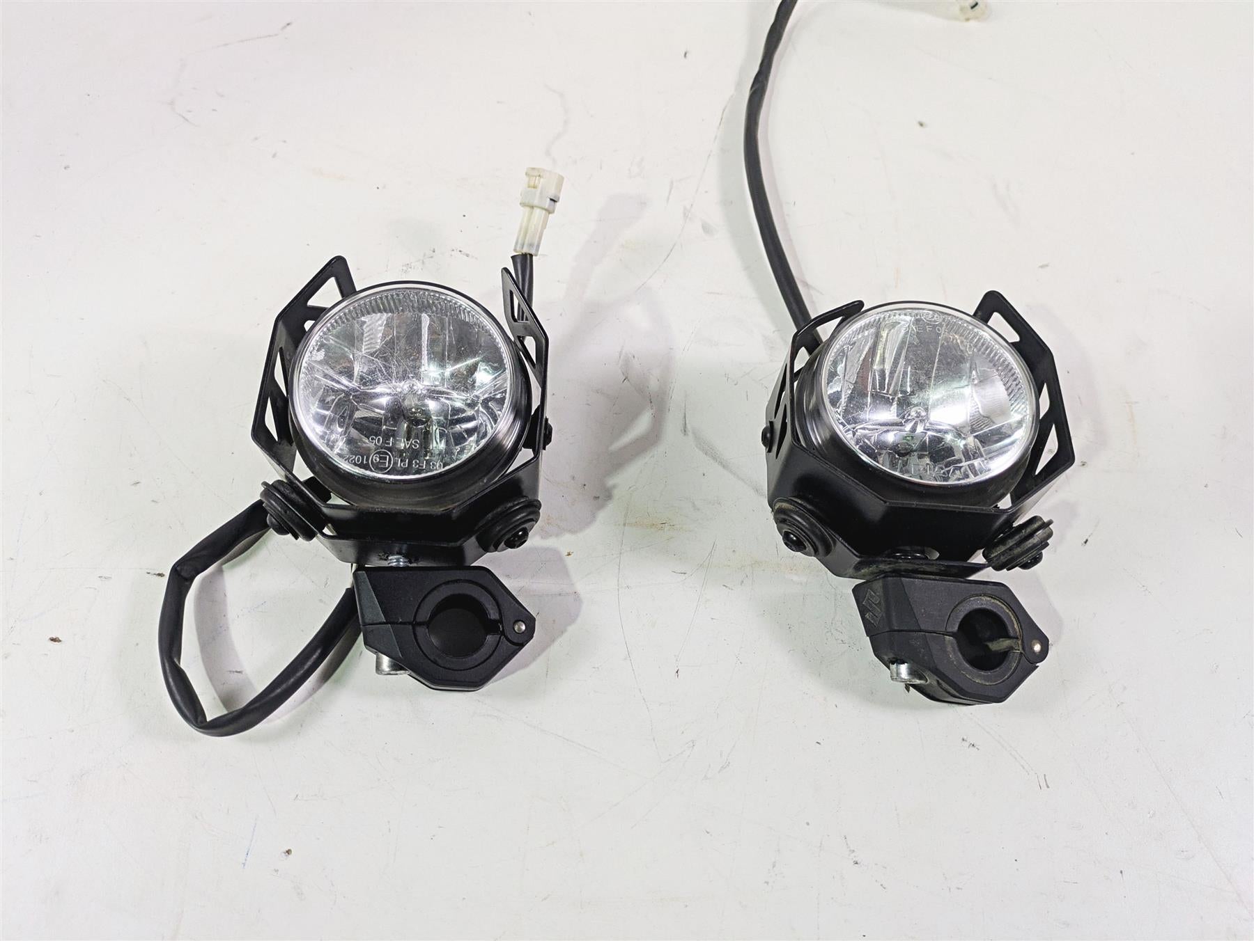 2020 Suzuki V-Strom 1050 XT Fog Light Spot Lamp Set 99000-990D2-220