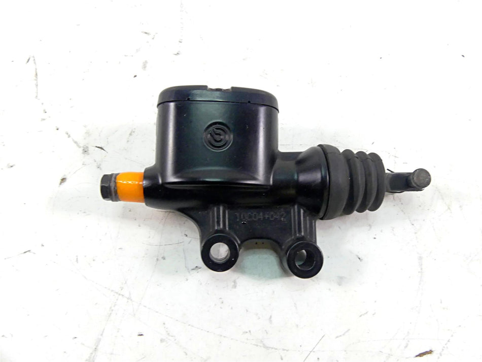 2010 Harley Touring FLHRC Road King Rear Brembo Brake Master Cylinder 41763-08C {{ shop.shopifyCountryName }} - Mototech271