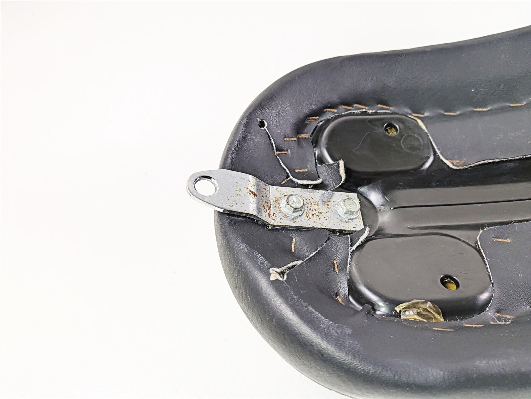 2007 Harley FXDWG Dyna Wide Glide Driver Rider Duo Seat Saddle 53079-06 {{ shop.shopifyCountryName }} - Mototech271