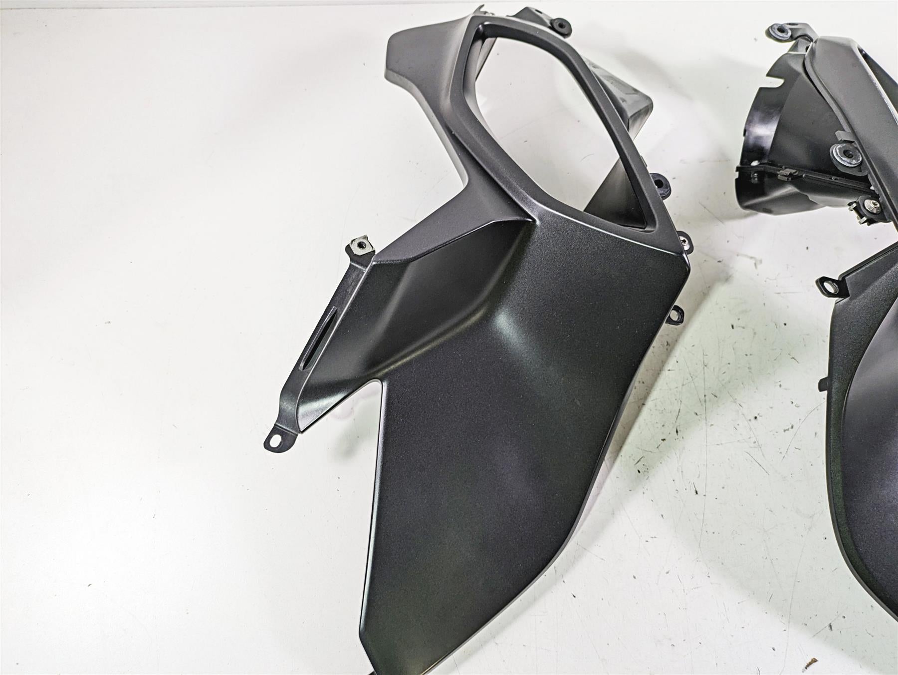 2014 BMW R1200 RT RTW K52 Left Right Intake Fairing Covers 46638529381 {{ shop.shopifyCountryName }} - Mototech271