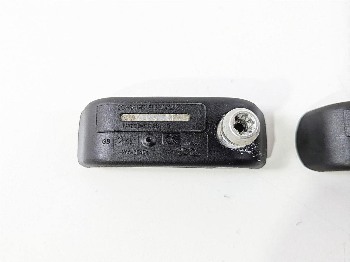 2015 Indian Chieftain Tire Pressure Sensor Set 2412417 2208712-Mototech271