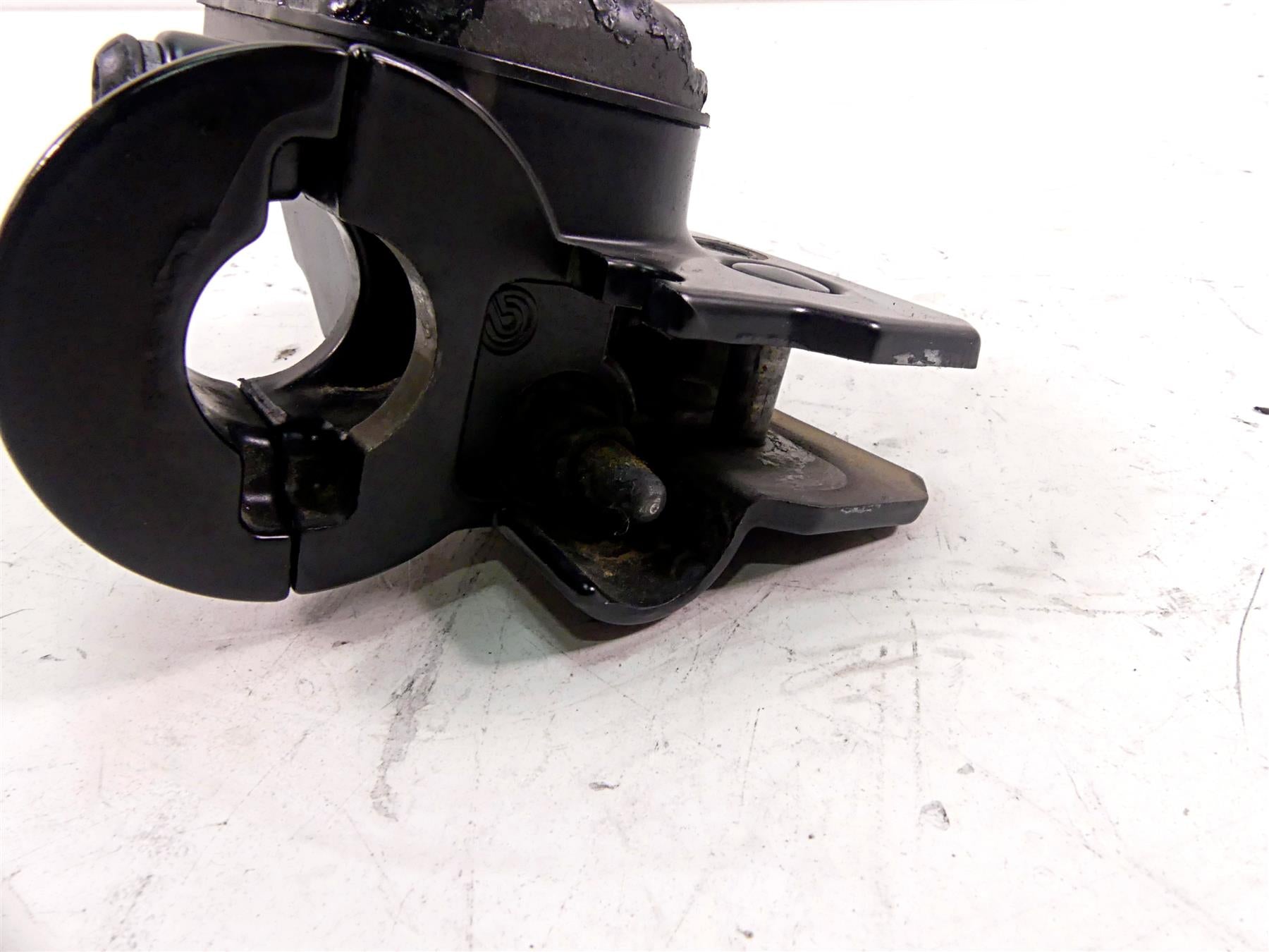 2011 Harley Touring FLTRX Road Glide Brembo Front Brake Master Cylinder 44551-08 {{ shop.shopifyCountryName }} - Mototech271