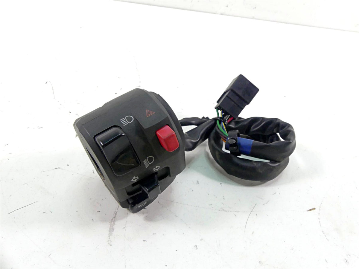 2010 Kawasaki ZX1400 ZX14 R Ninja Left Hand Blinker Control Switch 46091-0197 {{ shop.shopifyCountryName }} - Mototech271