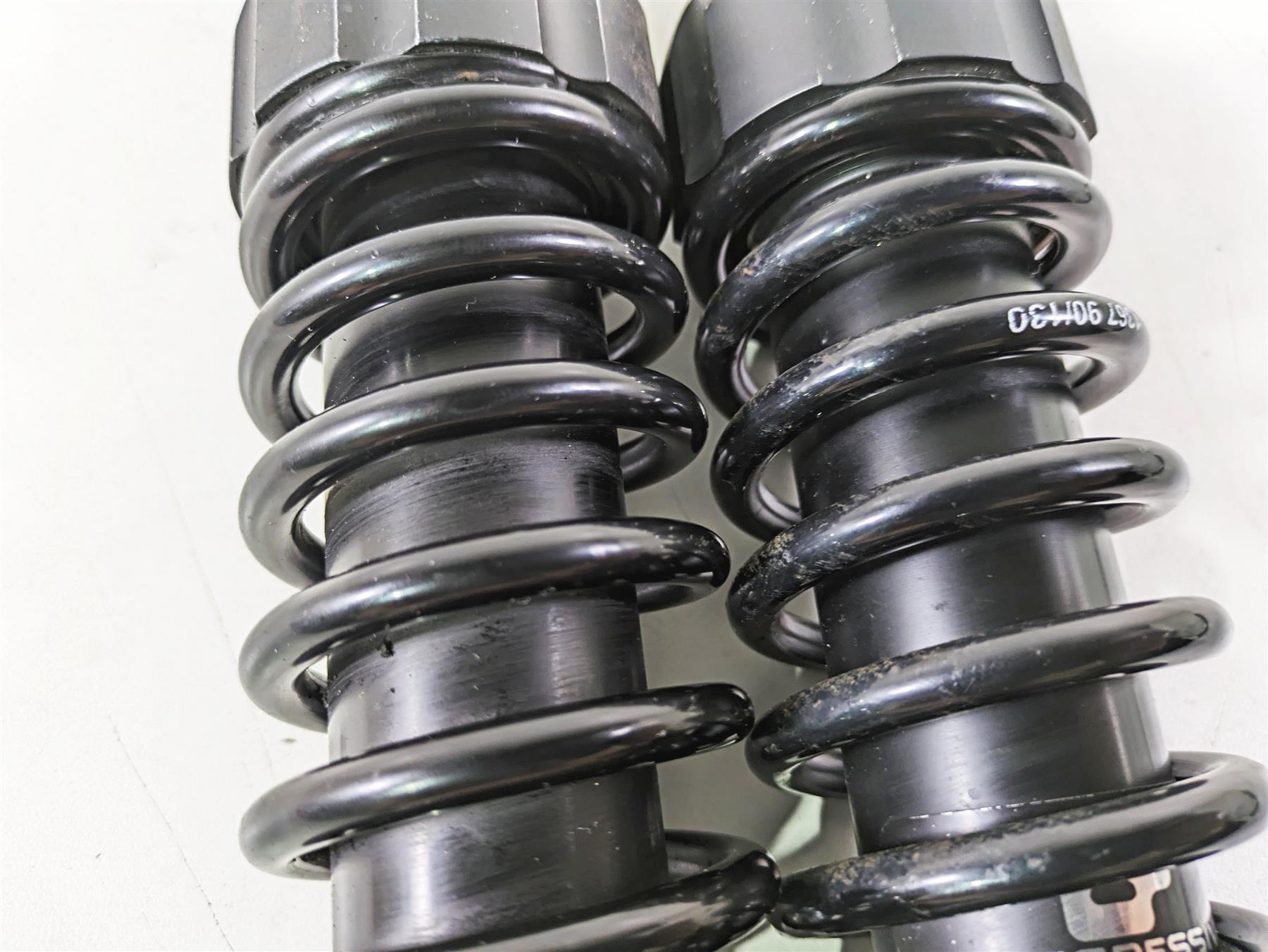 2017 Harley Dyna FXDB Street Bob 13" Progressive Suspension Shocks 444-4002 {{ shop.shopifyCountryName }} - Mototech271