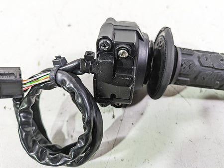 2020 Triumph Street Scrambler 900 Ride Fly By Wire Throttle Control T2044045 {{ shop.shopifyCountryName }} - Mototech271