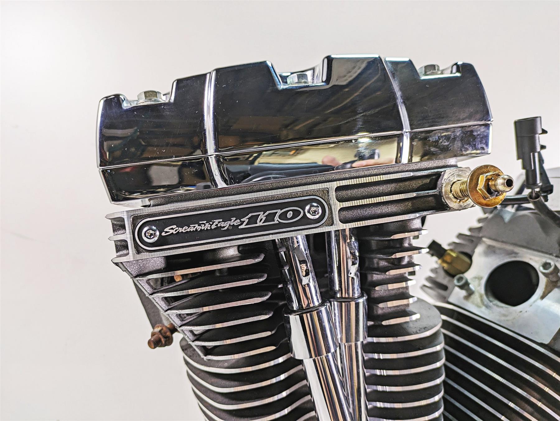 2009 Harley Dyna FXDFSE CVO Fat Bob Runnin 110ci SE Engine - Video 19839-10C {{ shop.shopifyCountryName }} - Mototech271