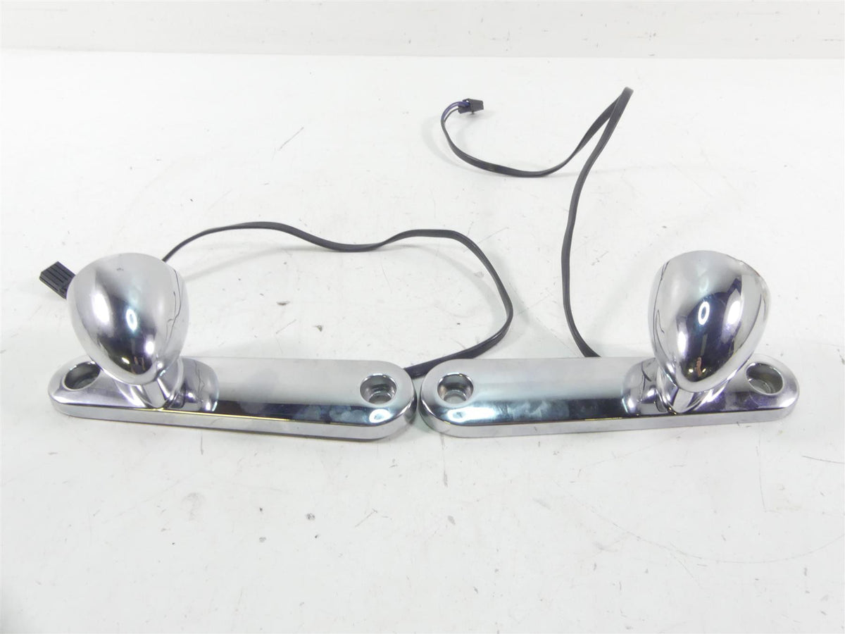 2013 Harley Touring FLHX Street Glide Front Blinker Housing & Mount Set 69278-06 {{ shop.shopifyCountryName }} - Mototech271