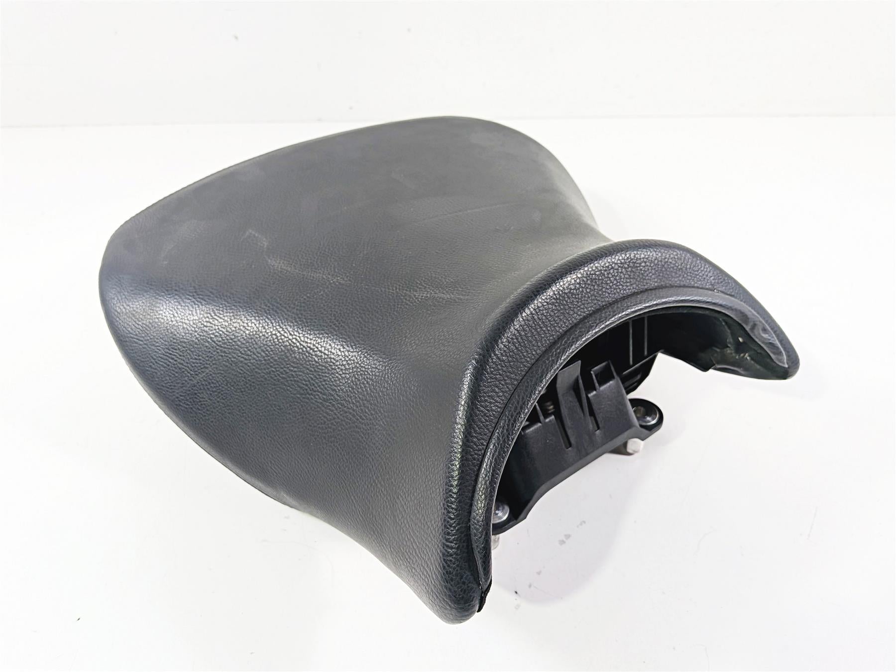 2016 BMW R1200RT RT RTW K52 Front Seat Saddle Heated Black 52538544784 {{ shop.shopifyCountryName }} - Mototech271